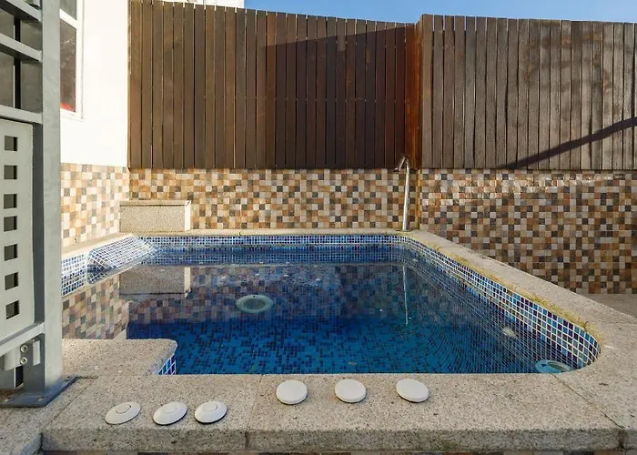 Casa De Ensueno En El Castro De Y Centrica By Prishomes *