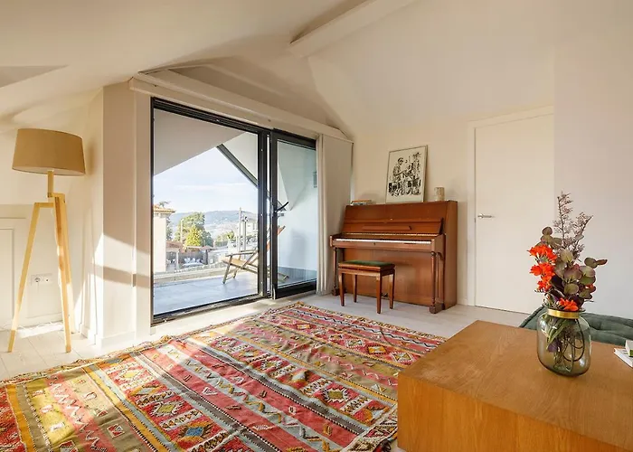 Casa De Ensueno En El Castro De Y Centrica By Prishomes Tatil Evi