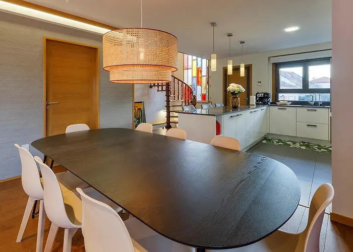 Casa De Ensueno En El Castro De Y Centrica By Prishomes *