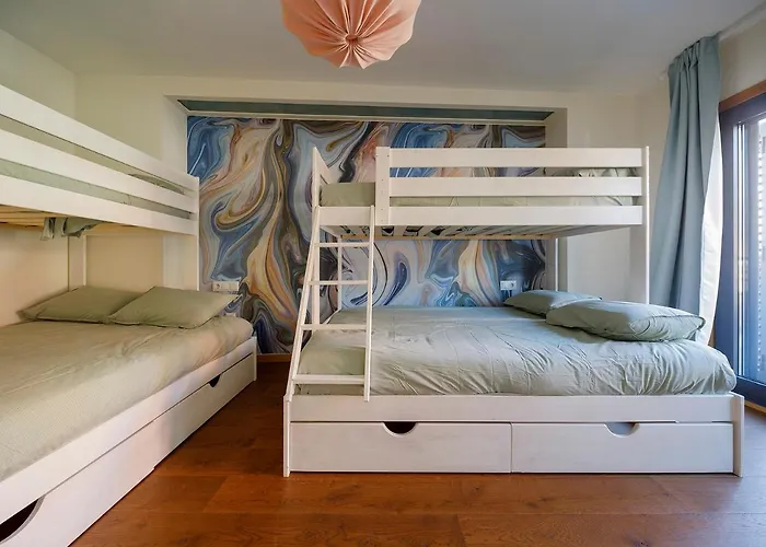 Casa De Ensueno En El Castro De Y Centrica By Prishomes Tatil Evi